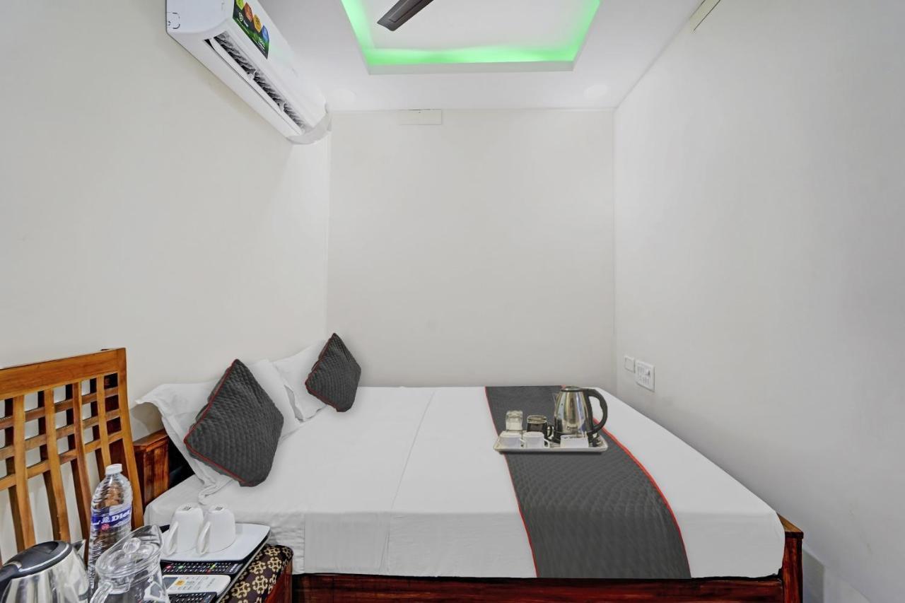 Super Townhouse 1096 Hotel Redfox Nungambakkam Near Apollo & Shankar Nethralaya Hospital Ченнаи Экстерьер фото
